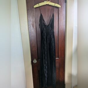 Vintage Val Mode Small Sexy Black & Lace Nightgown Chemise Slip
